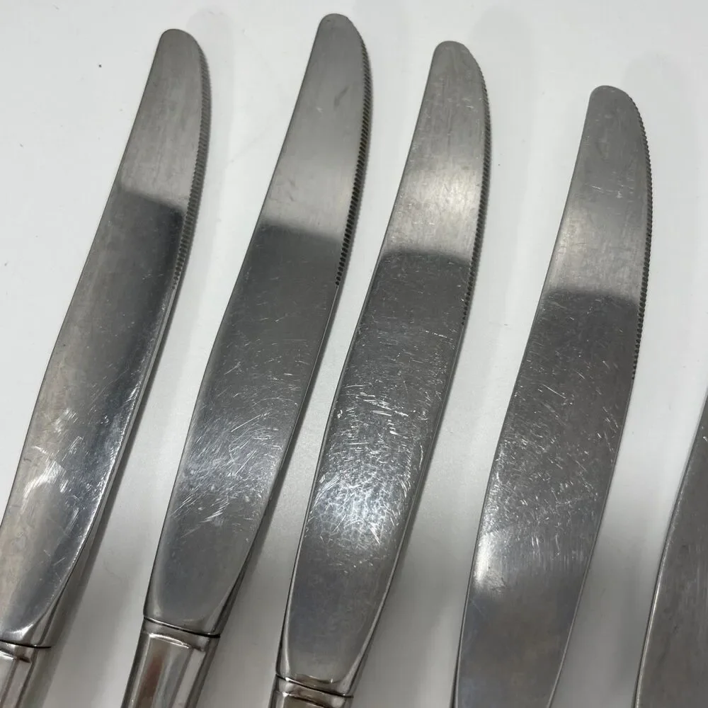 Oneida Gala Impulse Stainless Flatware Set of 8 Dinner Knife Knives Vintage 9”